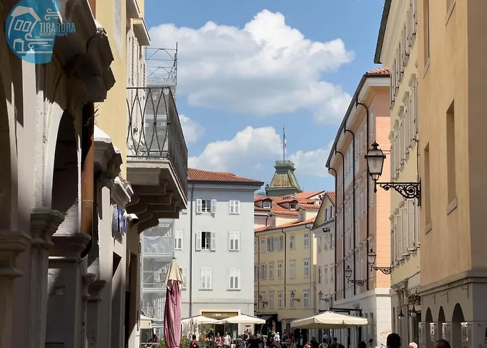 Cavana 4 Tirabora Short Rent Daire *