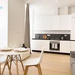 Cavana 4 Tirabora Short Rent * Trieste