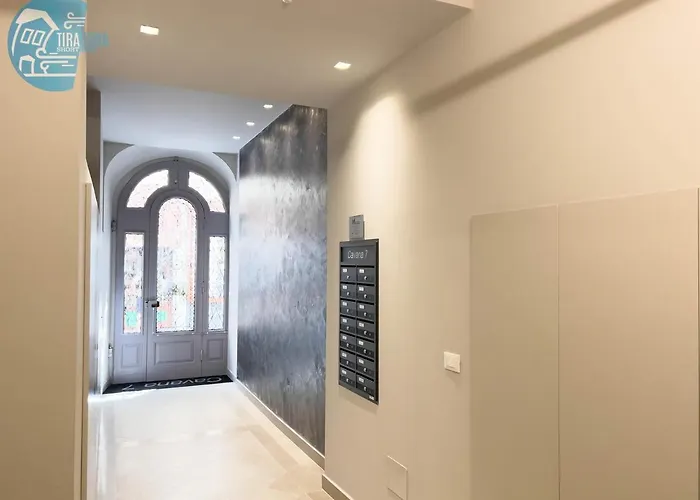 Cavana 4 Tirabora Short Rent Trieste